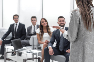 商務(wù)會議咨詢專家